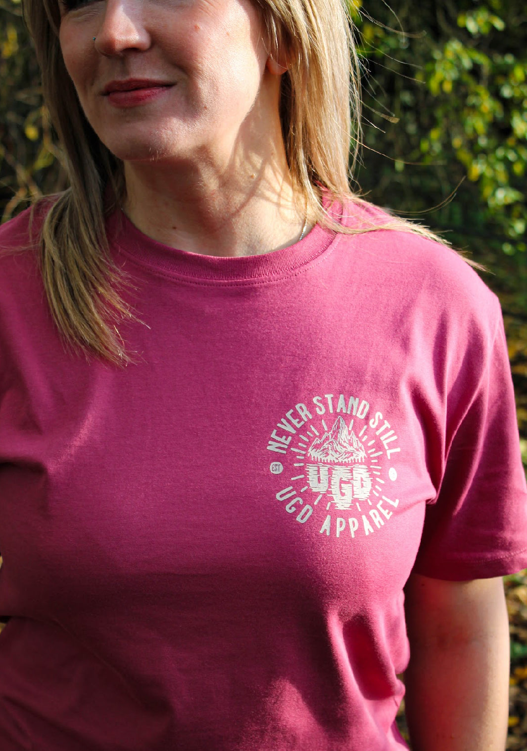 NEVER STAND STILL Tee