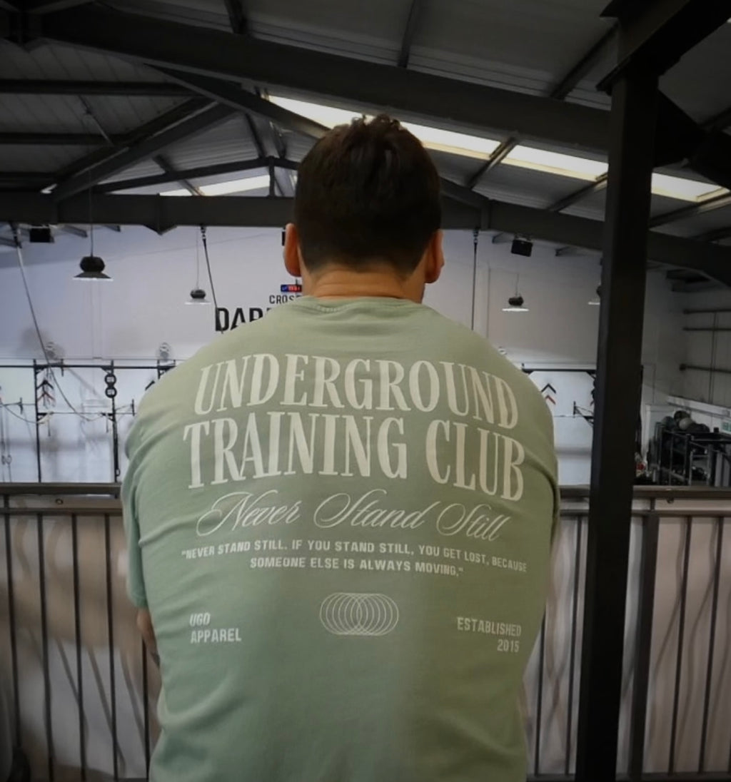 UNDERGROUND TRAINING CLUB Regular and Oversized Tee