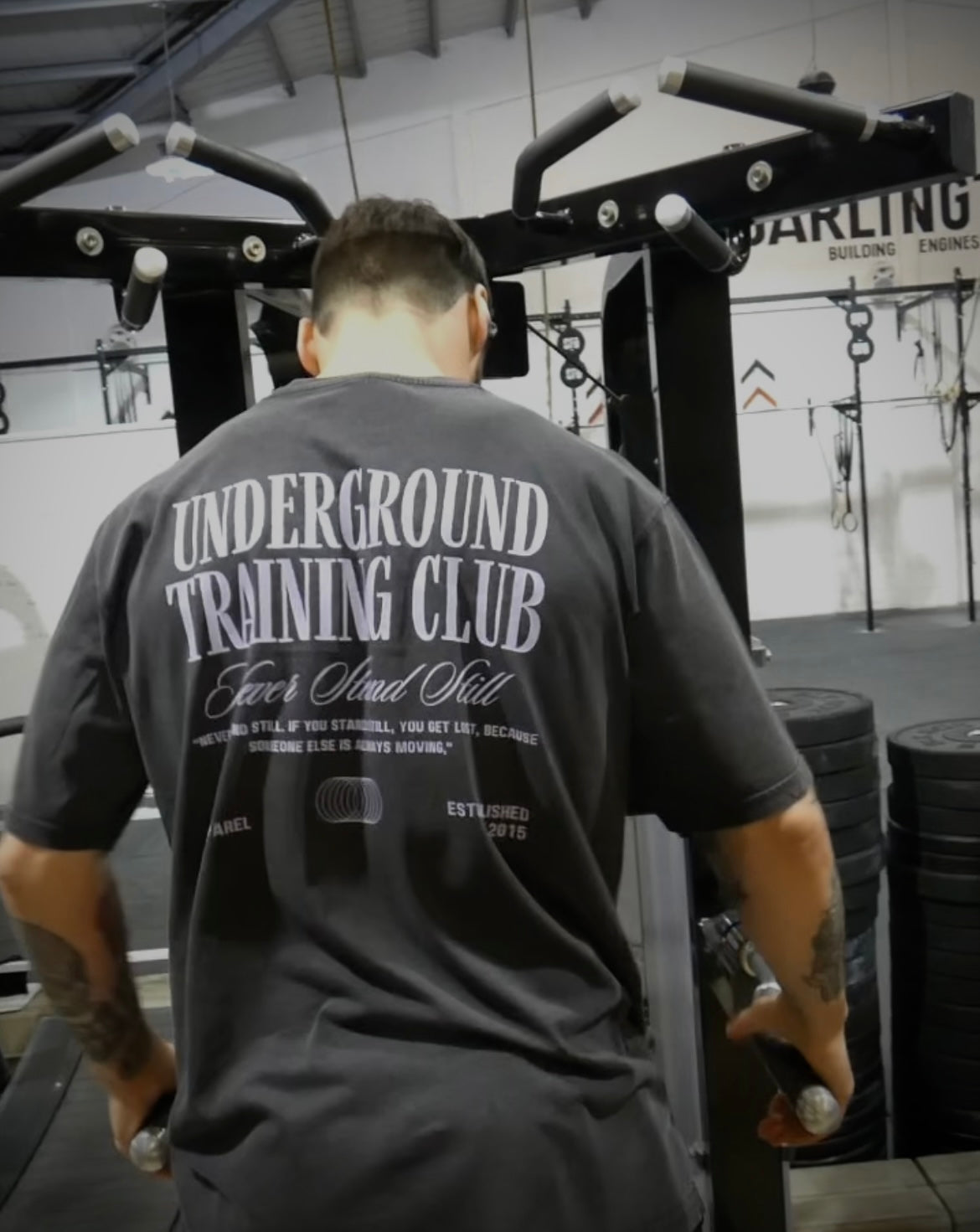 UNDERGROUND TRAINING CLUB Regular and Oversized Tee